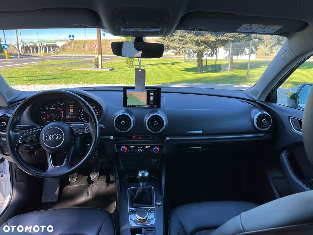 Audi A3 Sportback - 19