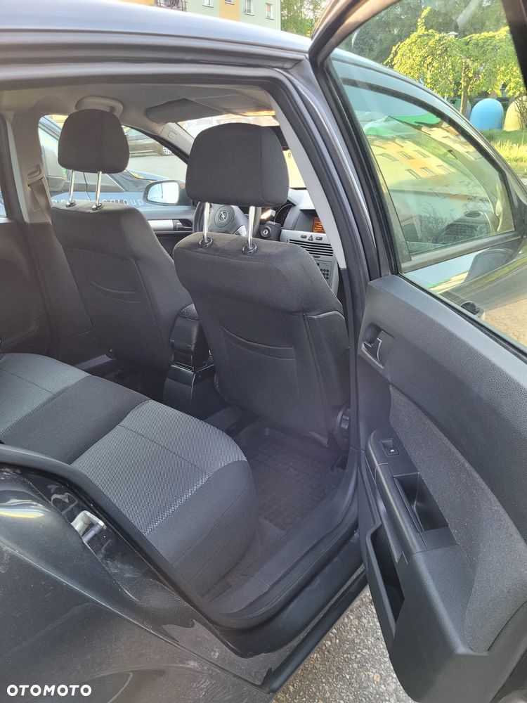 Opel Astra 1.7 CDTI DPF (119g) Innovation - 19