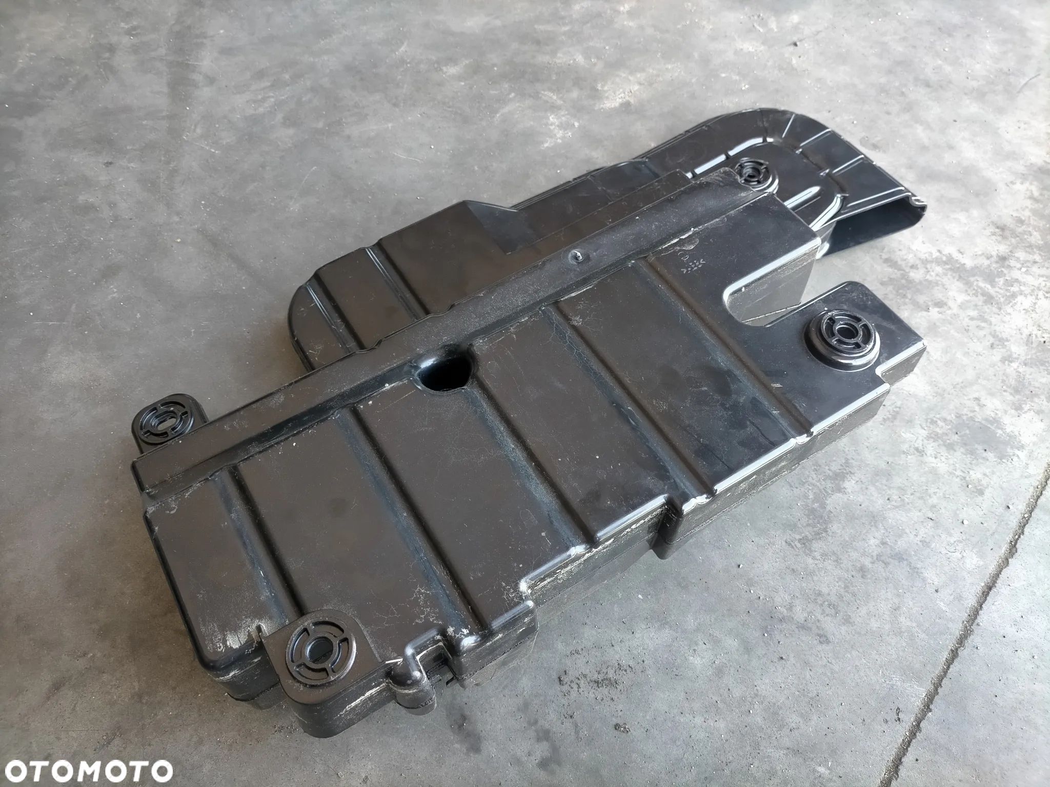 Renualt głośnik subwoofer bose Renault OE 281313216R - 1