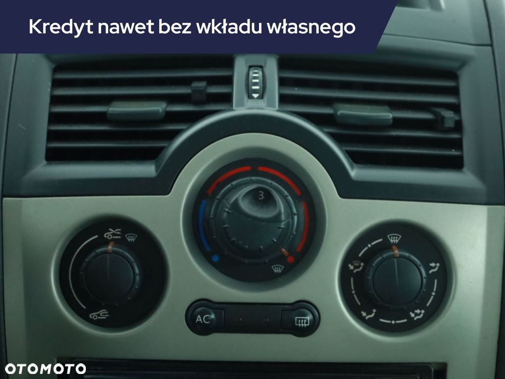 Renault Megane - 11