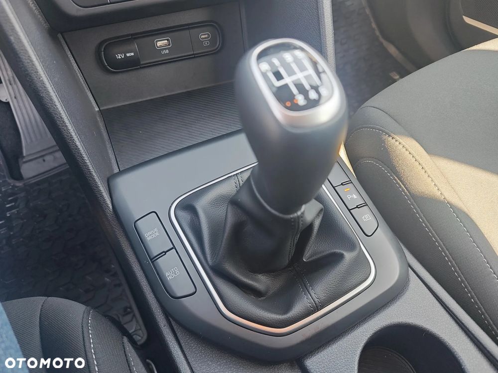 Kia Sportage 1.6 T-GDI M 2WD - 26