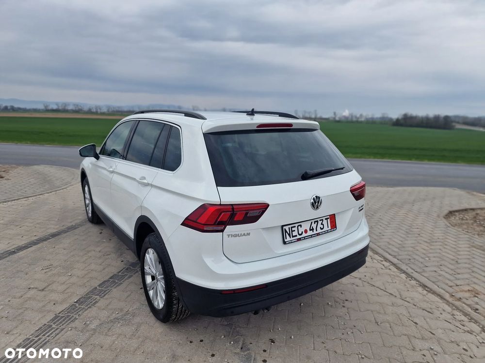 Volkswagen Tiguan 2.0 TDI SCR 4MOTION (BlueMotion Techn.) DSG Sound - 14