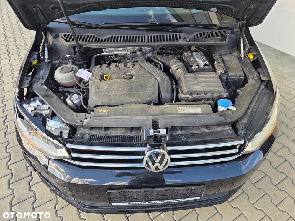 Volkswagen Touran - 20