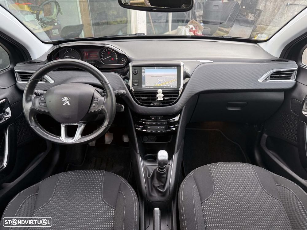 Peugeot 208 1.6 BlueHDi Allure - 32