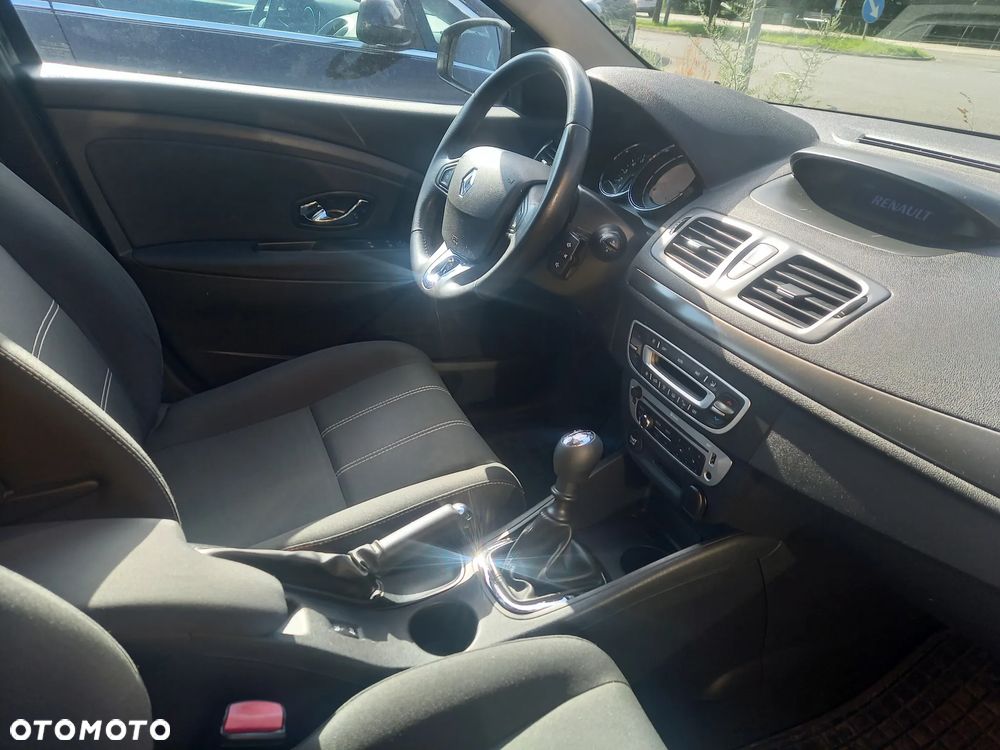Renault Megane 1.6 16V Zen - 9