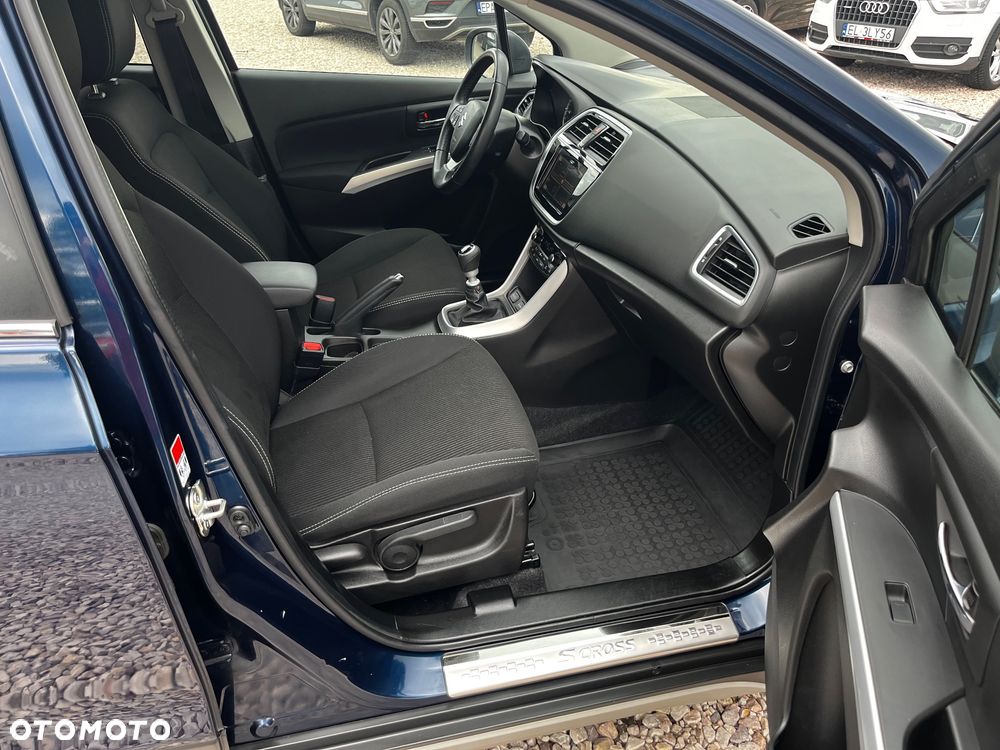 Suzuki SX4 - 33