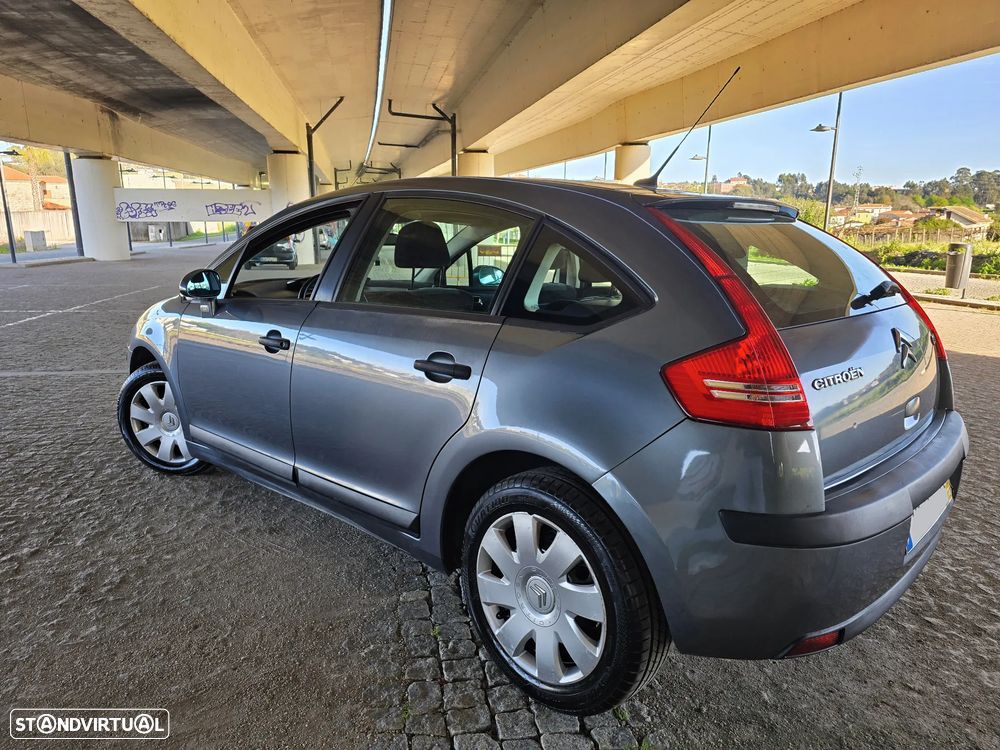 Citroën C4 1.4 16V SX - 28