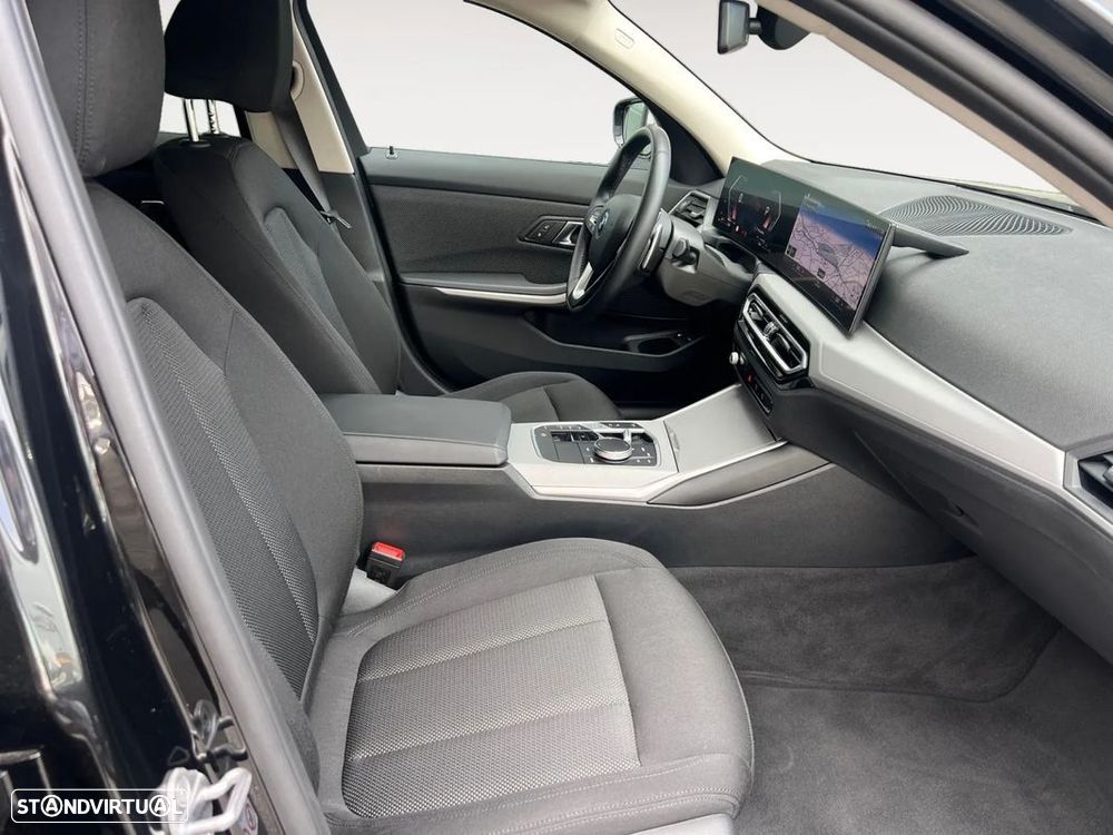 BMW 320 e Touring Auto - 14