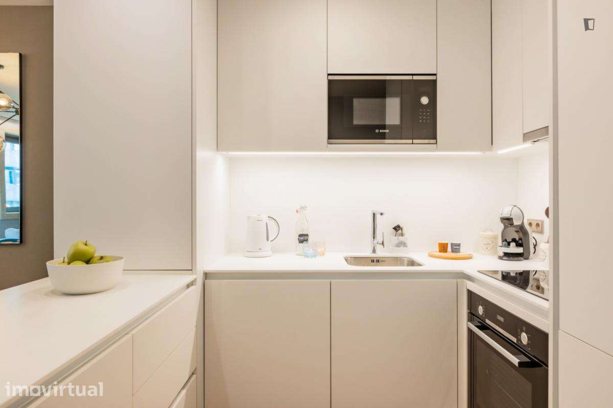 Apartamento com 1 quartos - localizado em Bonfim Porto - Grande imagem: 3/28