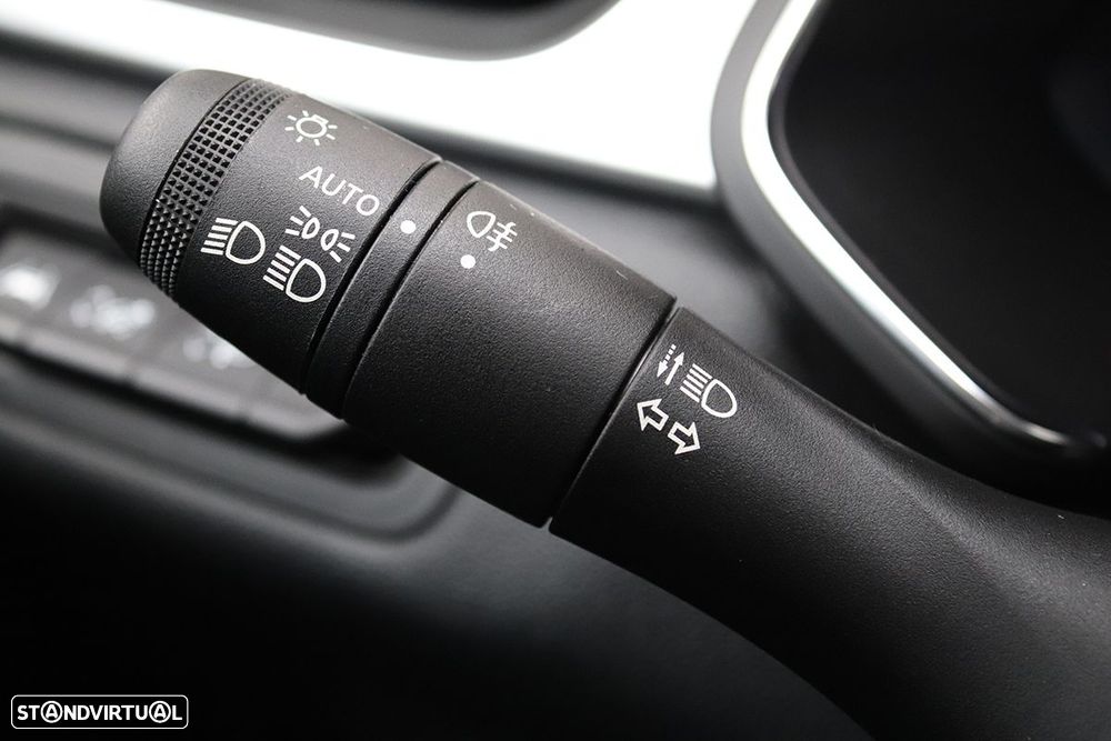 Renault Captur 1.0 TCe Techno Bi-Fuel - 18