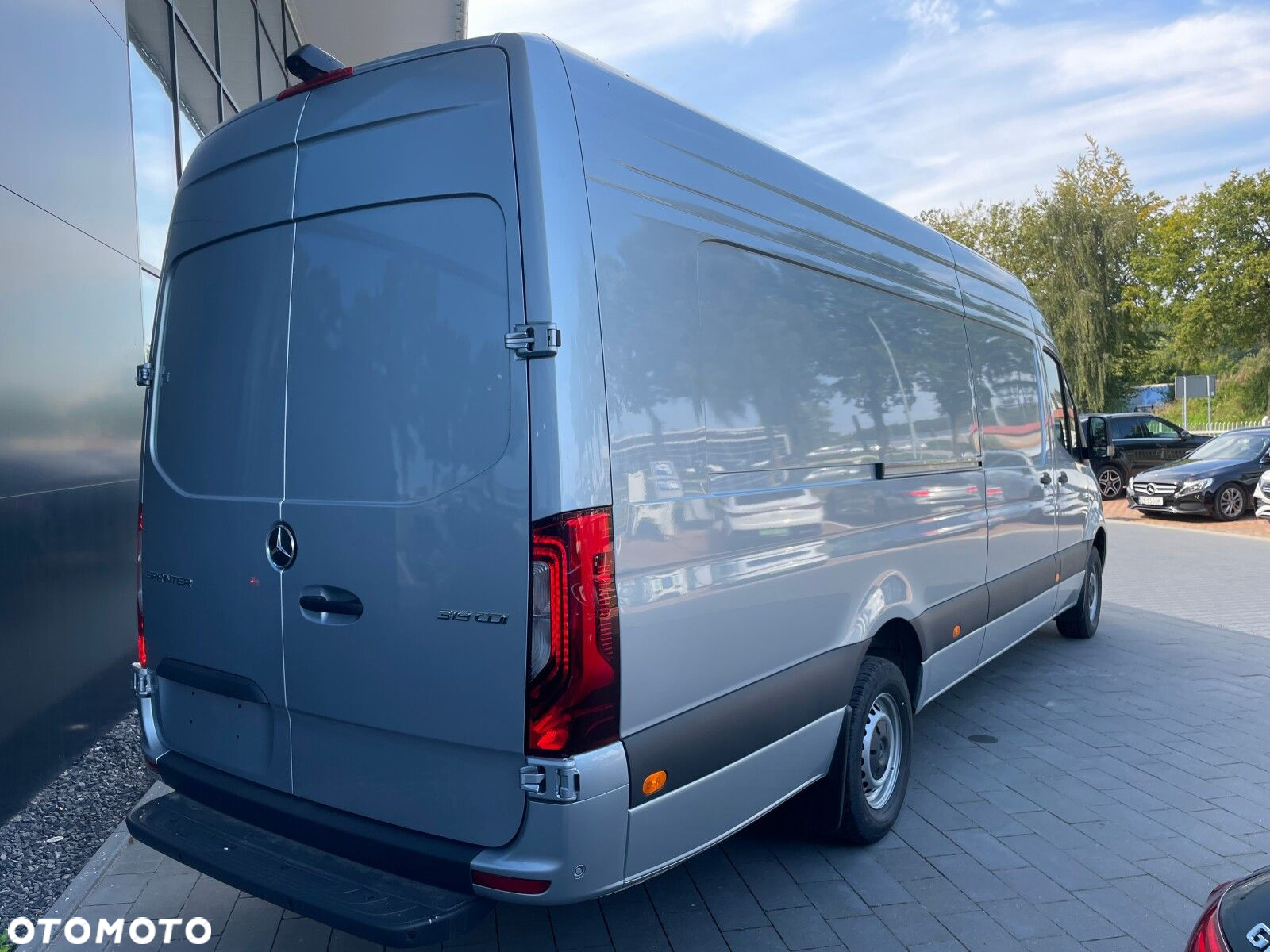 Mercedes-Benz Sprinter 319 CDI kamera 360 Reflektory LED - 4
