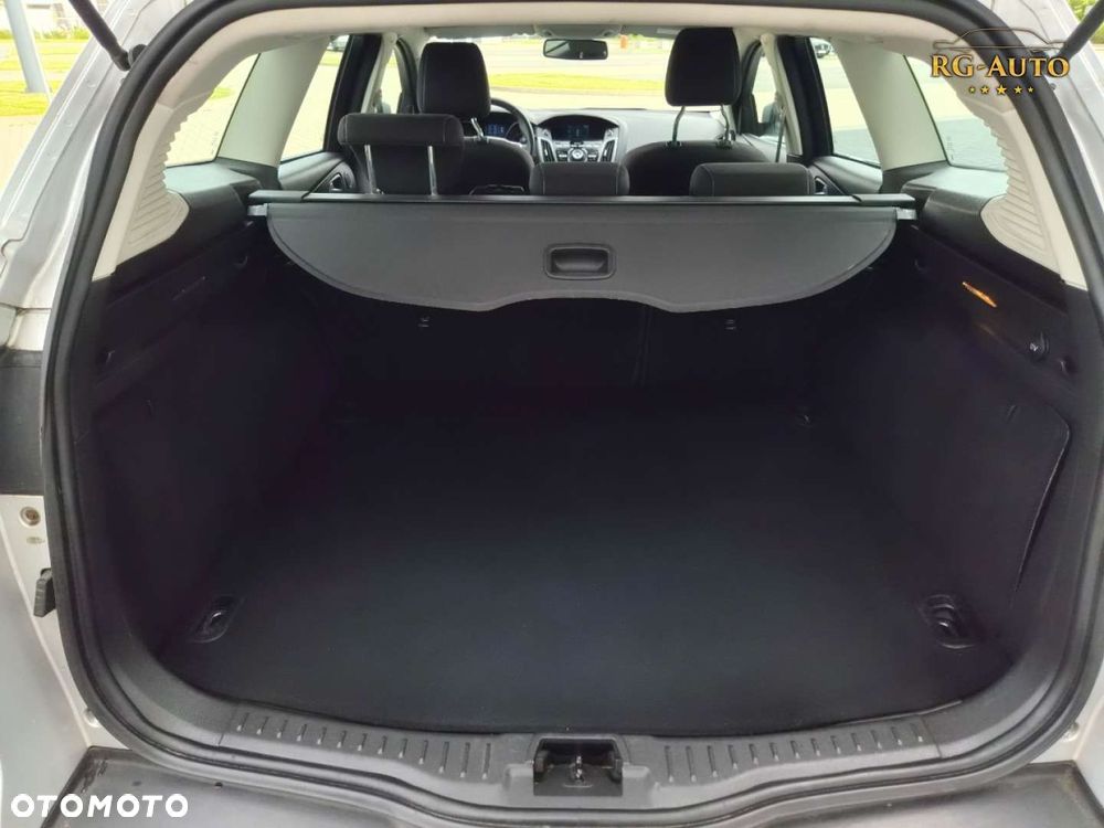 Ford Focus - 21