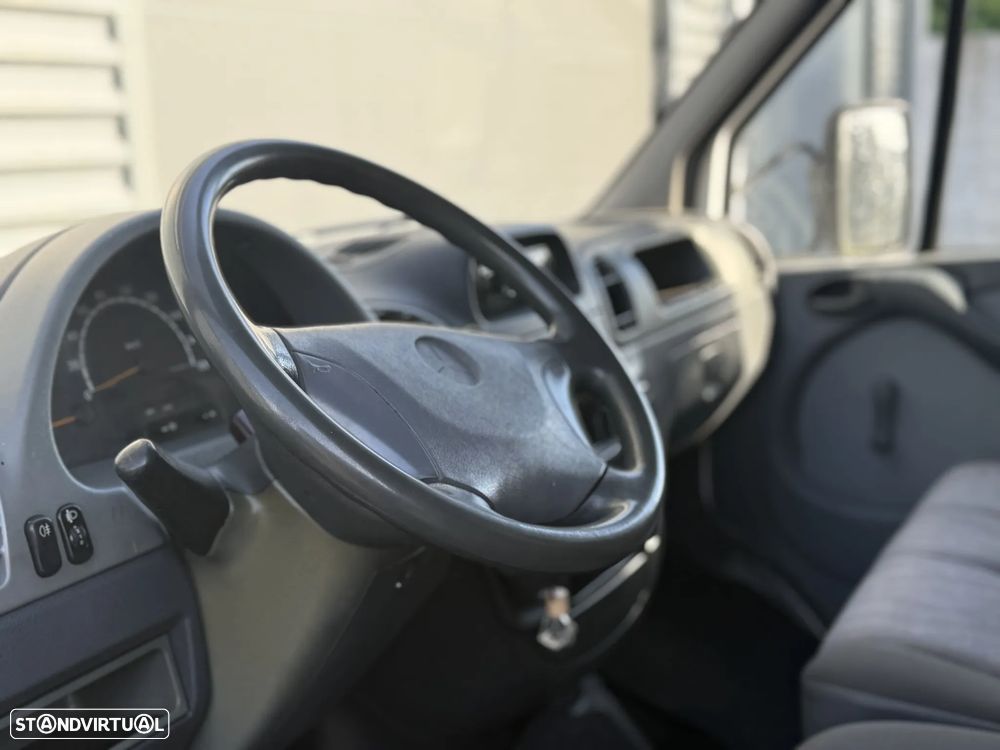 Mercedes-Benz SPRINTER 413 CDI C/ CONTENTOR COM LONAS TIR - 11