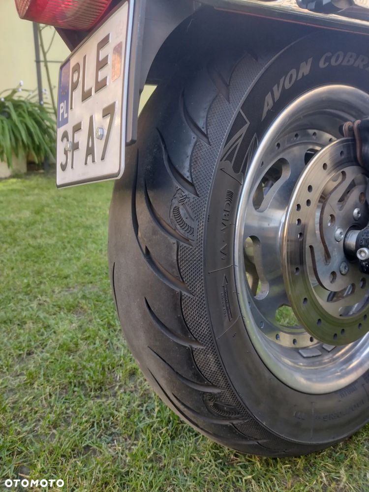 Harley-Davidson Dyna Fat Bob - 14
