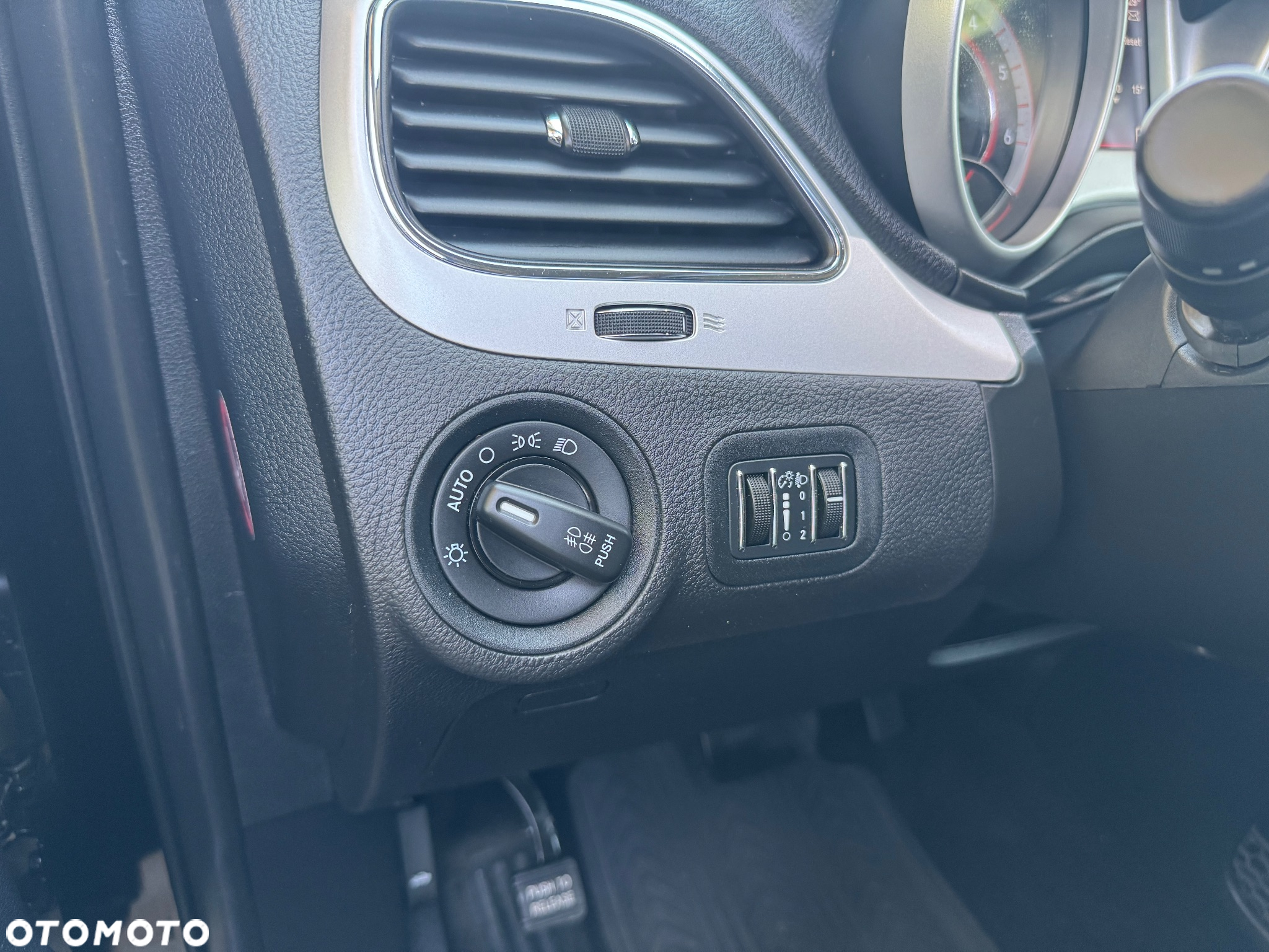 Fiat Freemont 2.0 Multijet Black Code AWD - 21