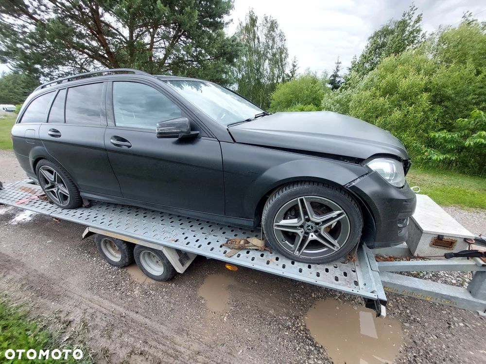 Mercedes-Benz Klasa C 350 CDI DPF (BlueEFFICIENCY) 7G-TRONIC Avantgarde - 1