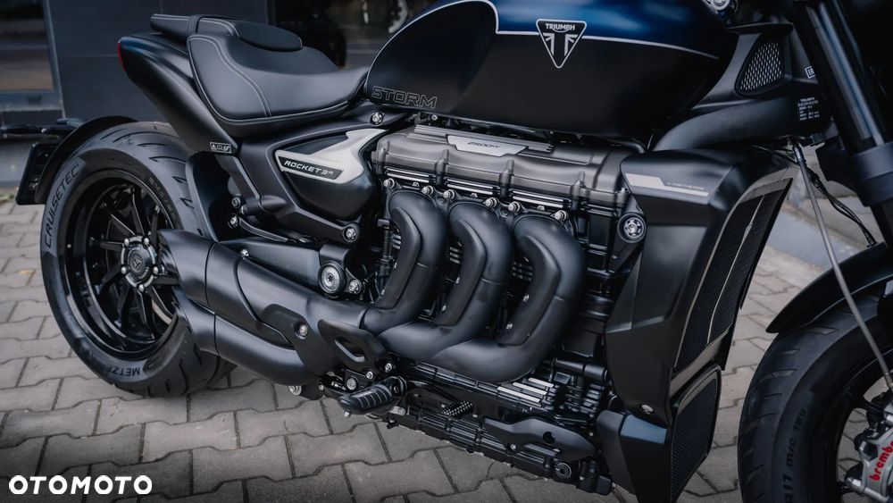 Triumph Rocket - 23