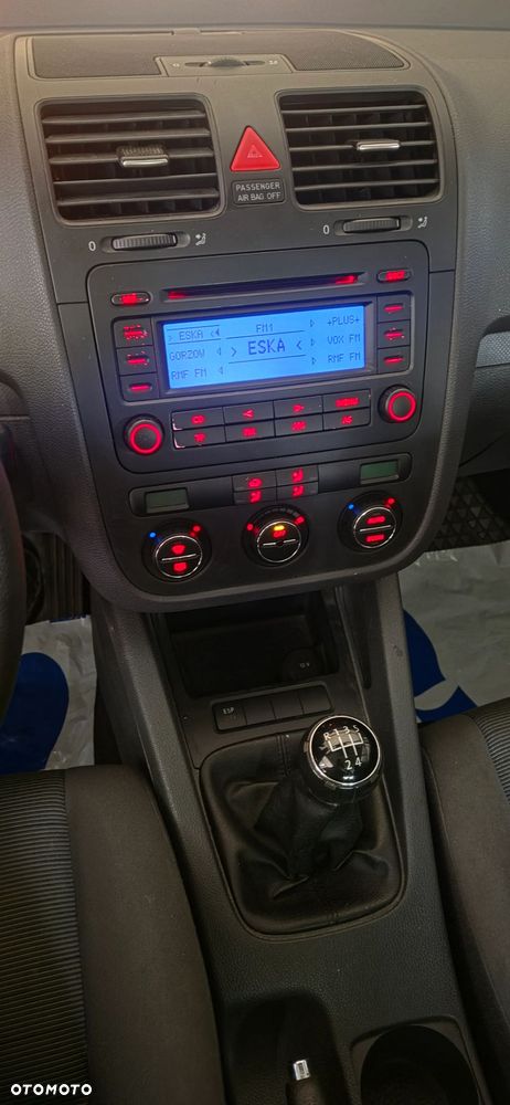 Volkswagen Golf - 17