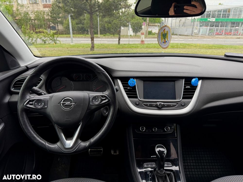 Opel Grandland X 1.2 Turbo START/STOP Aut. Enjoy - 11