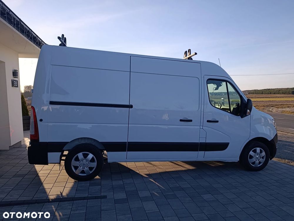 Nissan NV 400 - 3