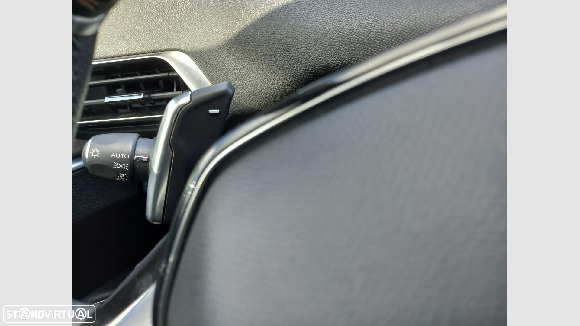 Peugeot 3008 - 23