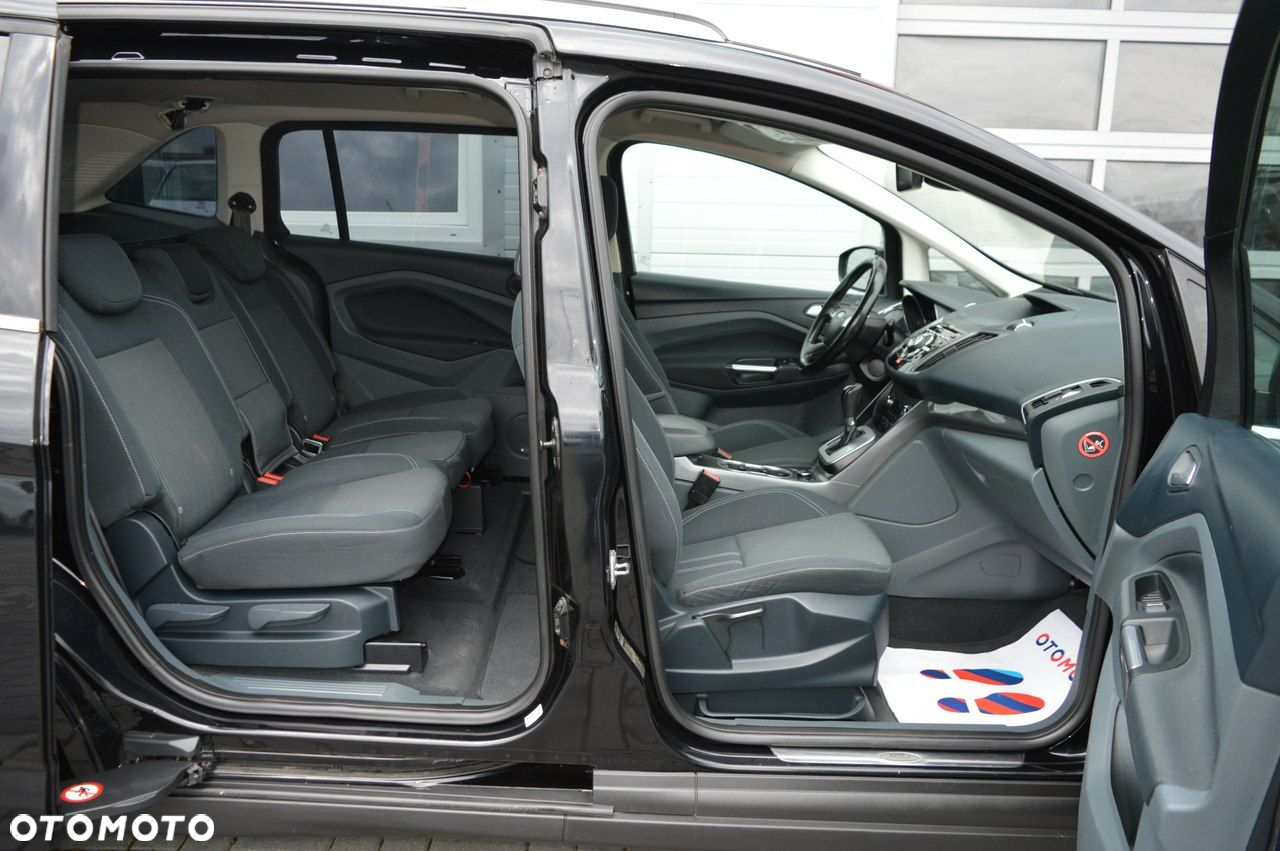 Ford Grand C-MAX 2.0 TDCi Champions Edition - 36