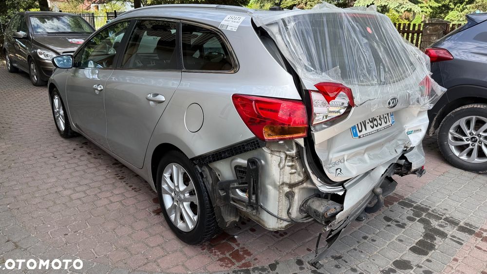 Kia Ceed 1.6 GDI XL - 5