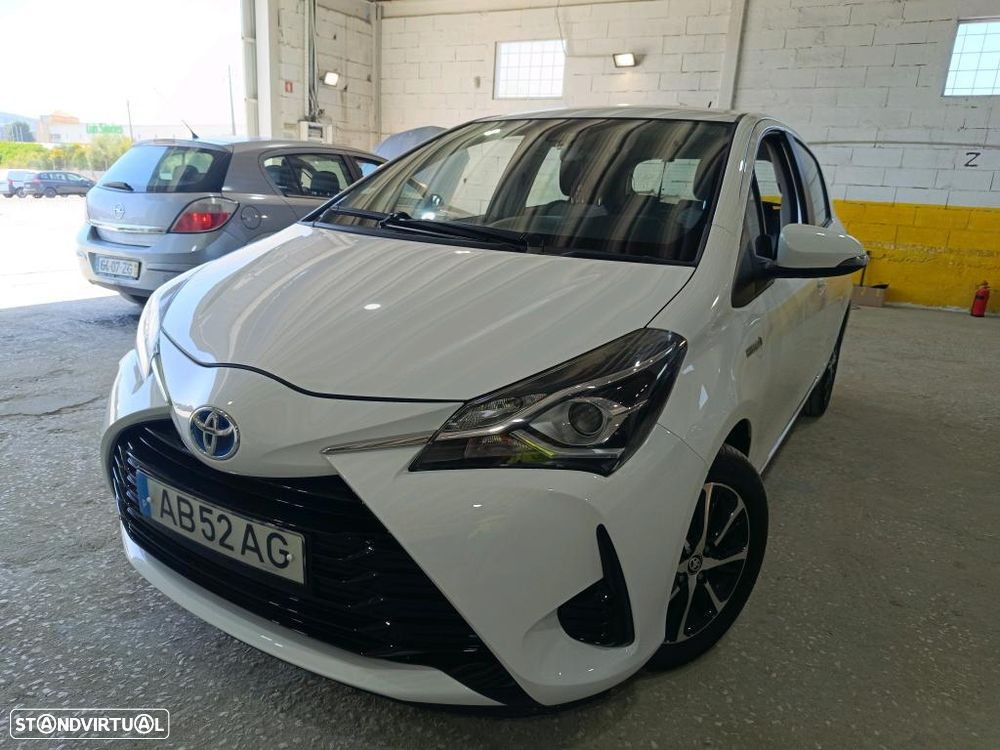Toyota Yaris 1.5 HSD Comfort - 2