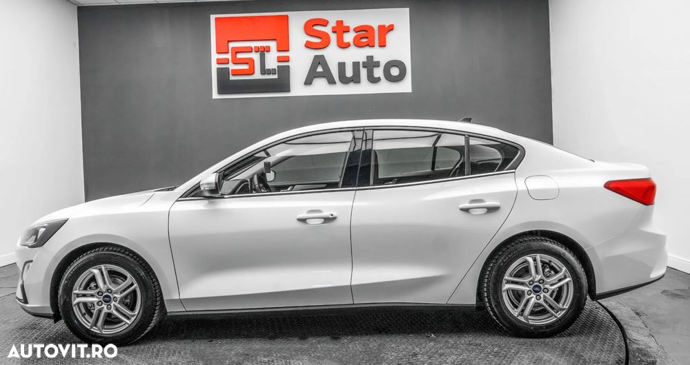 Ford Focus 1.5 EcoBlue Titanium Business - 9