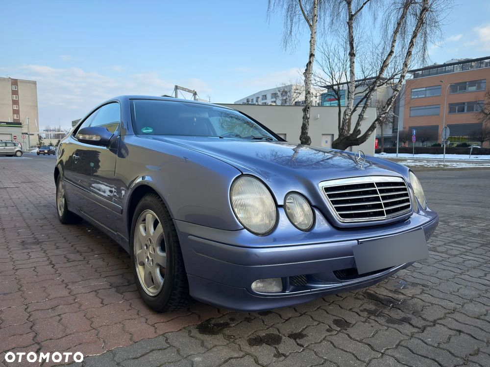 Mercedes-Benz CLK Coupe 320 Avantgarde - 10