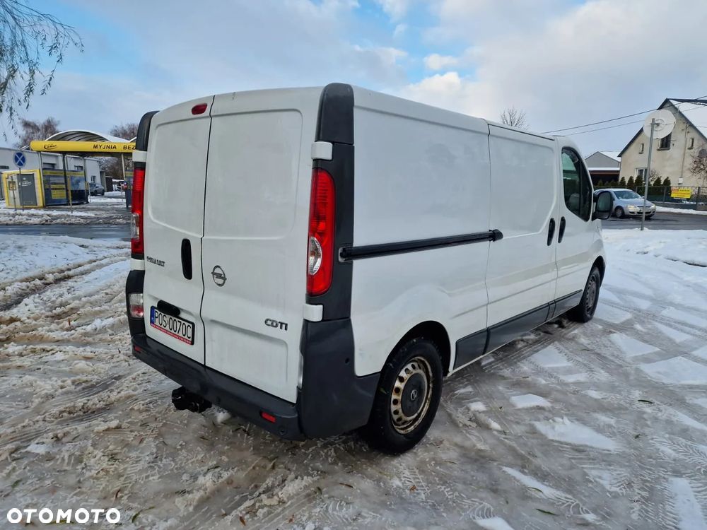 Nissan Primaster - 3