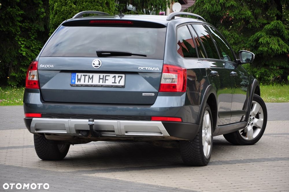 Skoda Octavia 2.0 TDI 4x4 DSG Scout - 14