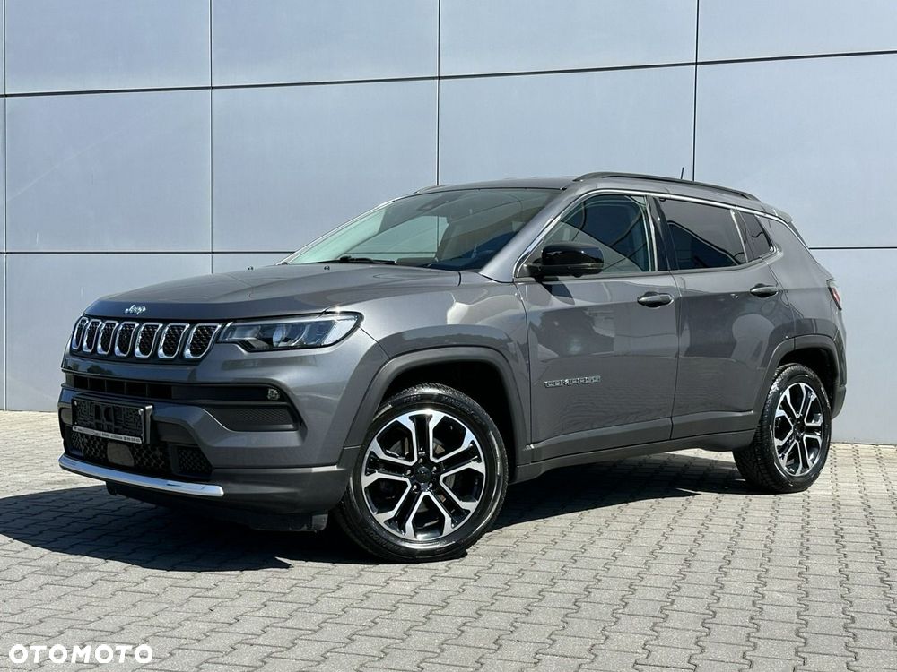Jeep Compass - 4