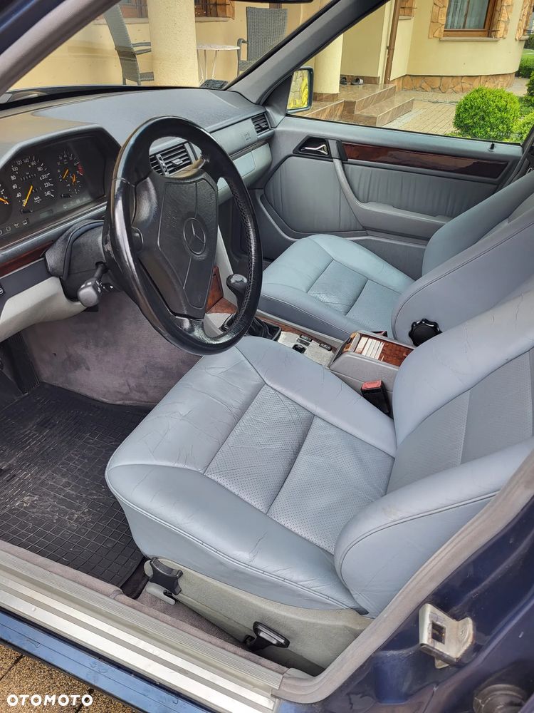 Mercedes-Benz Klasa E 200 T - 7