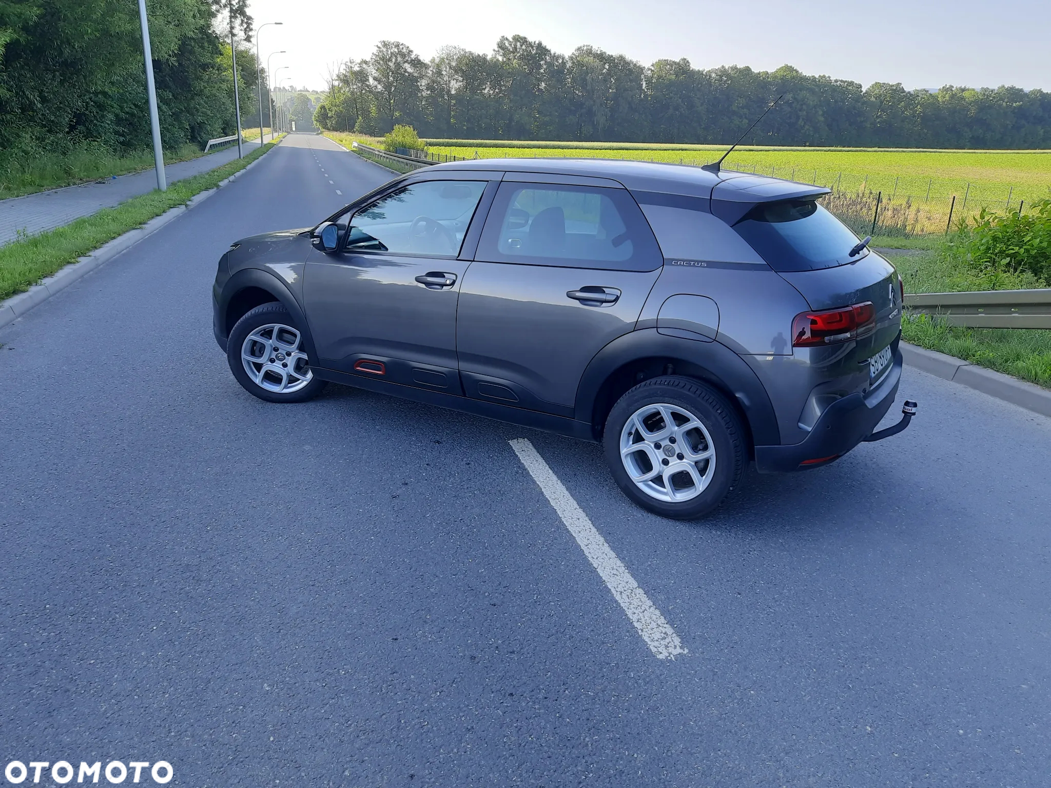 Citroën C4 Cactus BlueHDi 120 Stop&Start EAT6 Shine - 2