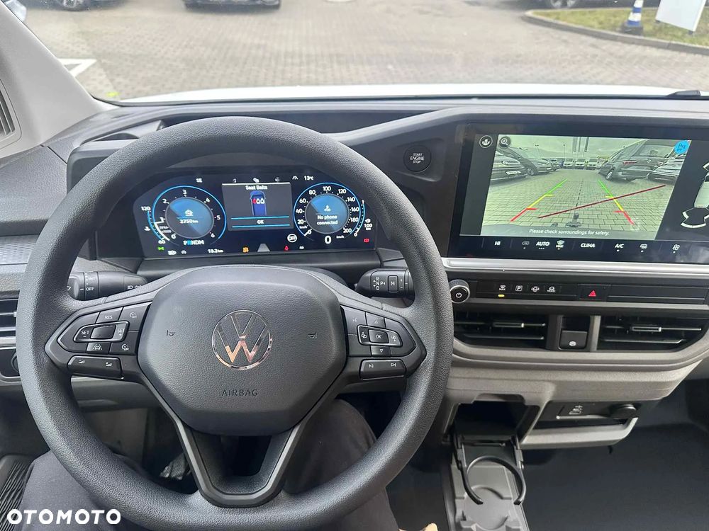 Volkswagen Transporter T7 - 14