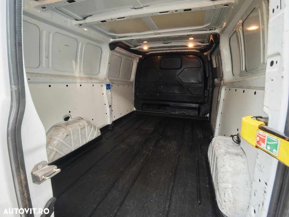 Ford Transit Custom - 14