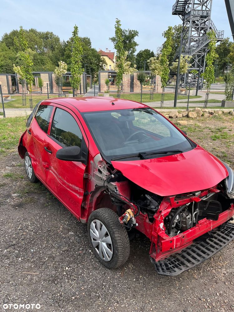 Toyota Aygo x - 7