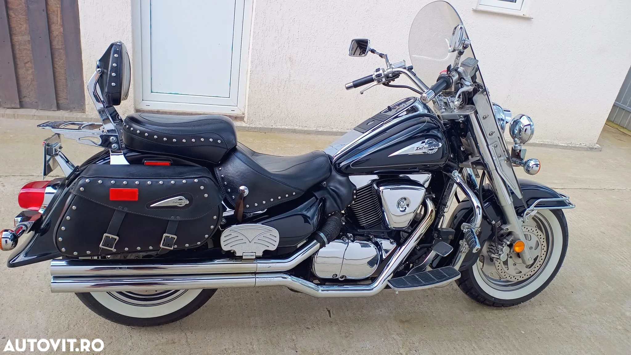 Suzuki VL 1500 Intruder LC - Boulevard C90 - 2