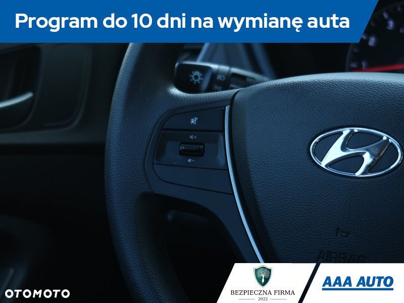 Hyundai i20 - 19