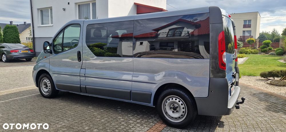 Opel Vivaro - 6