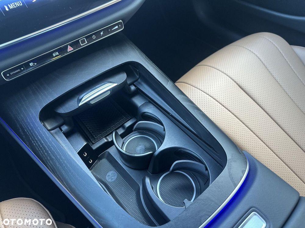 Mercedes-Benz Klasa E 220 d mHEV 4-Matic Avantgarde 9G-Tronic - 29