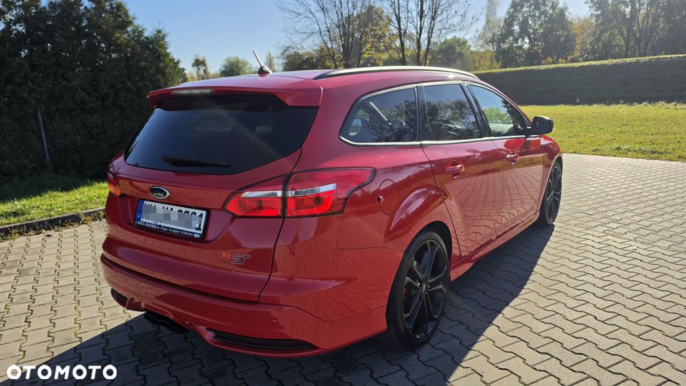 Ford Focus 2.0 EcoBoost ST mit Leder-Sport-Paket - 13