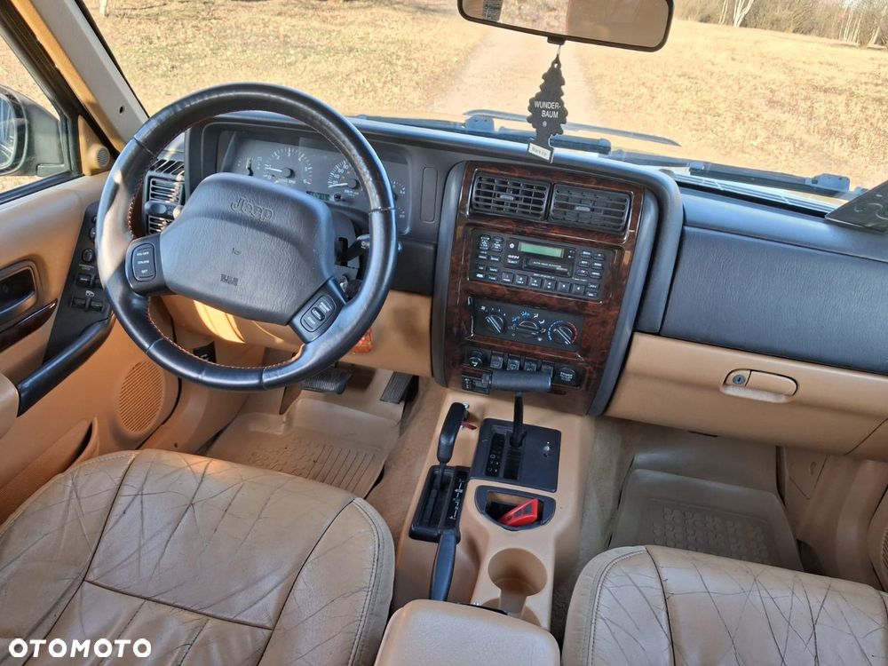 Jeep Cherokee 4.0 Limited - 8