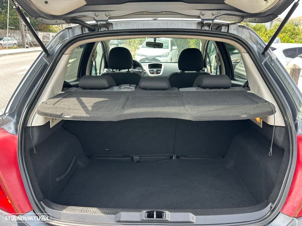 Peugeot 207 1.4 HDi Sport - 11