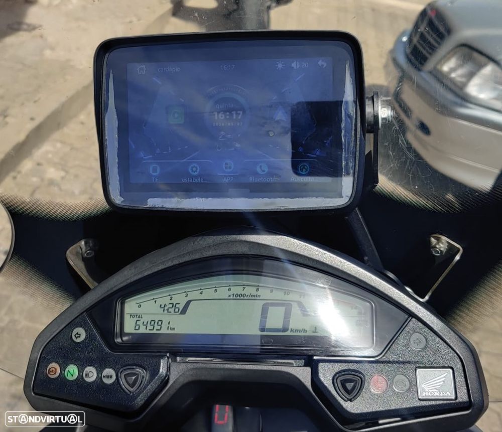 Honda VFR 800X Crossruner - 12