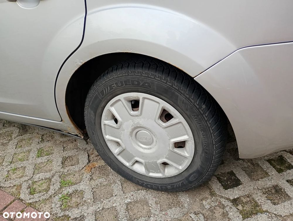 Ford Focus 1.6 Trend - 9