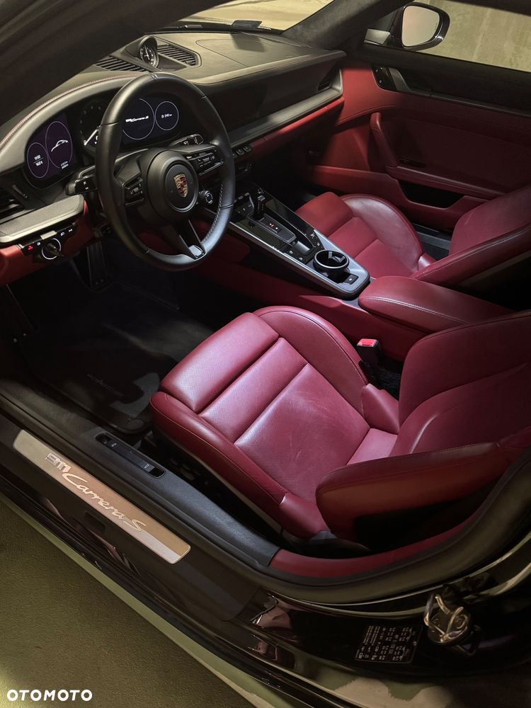 Porsche 911 Carrera S - 8
