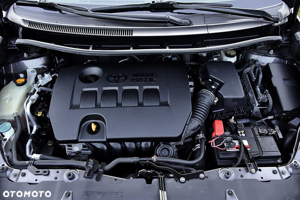 Toyota Auris 1.6 Life+ - 26