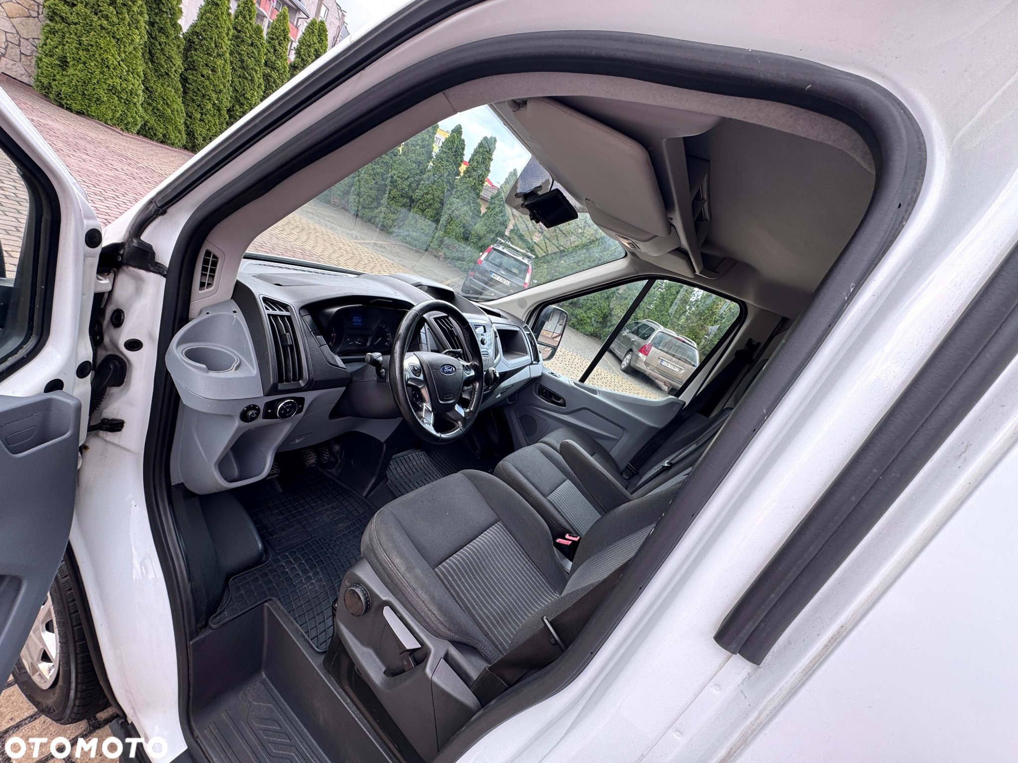 Ford Transit - 8